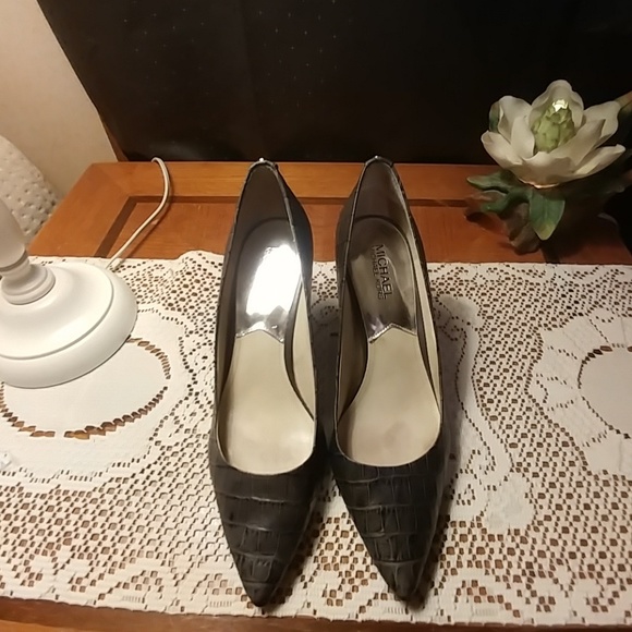 Michael Kors Shoes - MICHAEL KORS GRAY ALLIGATOR HEELS